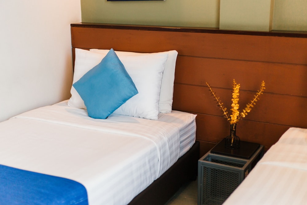 Wealth Boutique Hotel 36/71