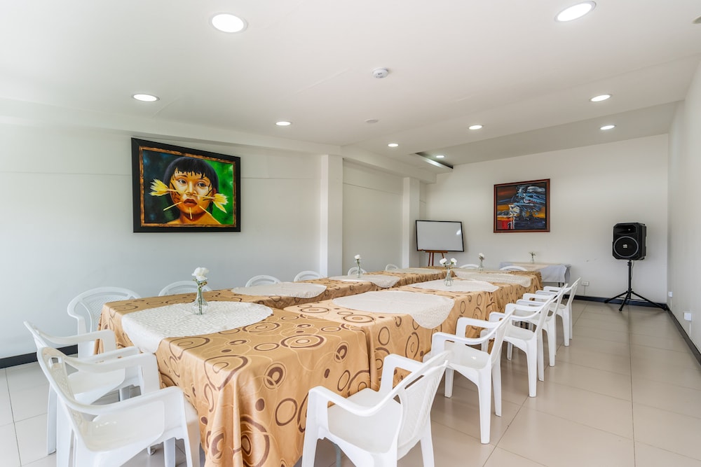 Hotel Budhha Resort 53/58