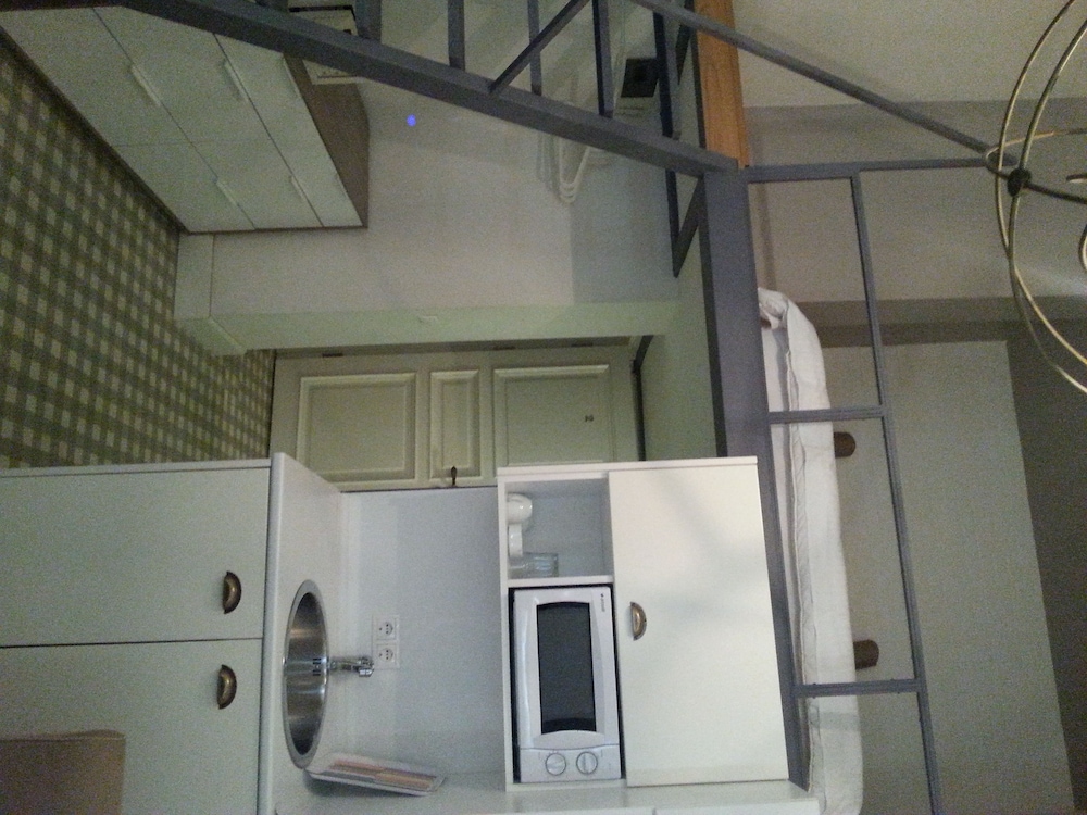 Ada Home 18/64