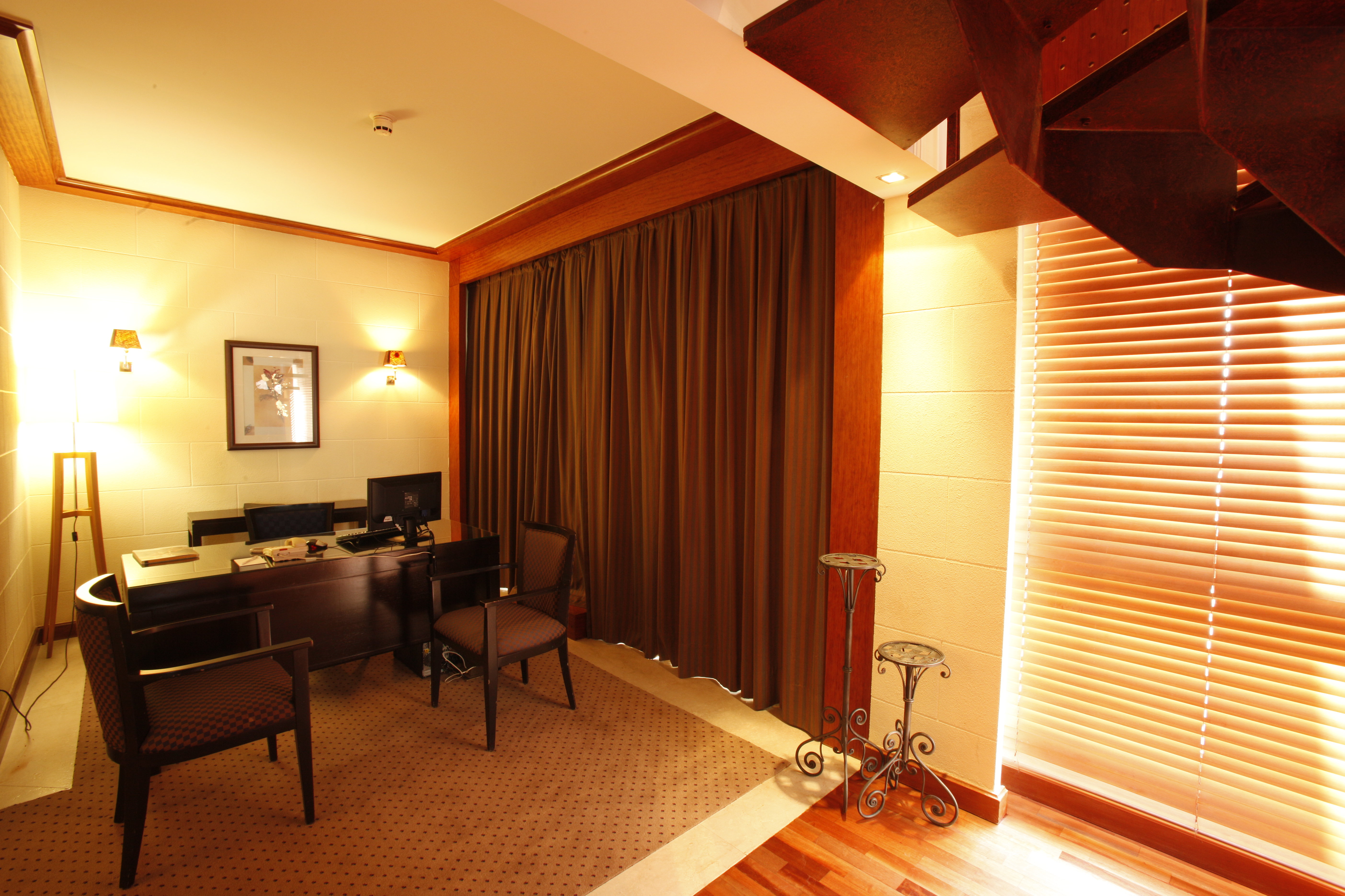 Crowne Plaza Hotel Beirut 9/50