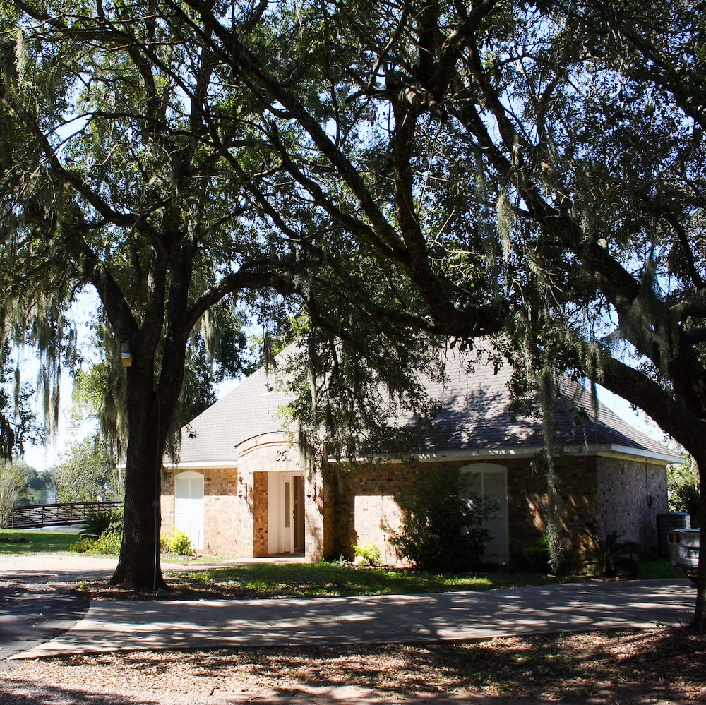 Columbia Lakes Resort and Conference Center 37/41