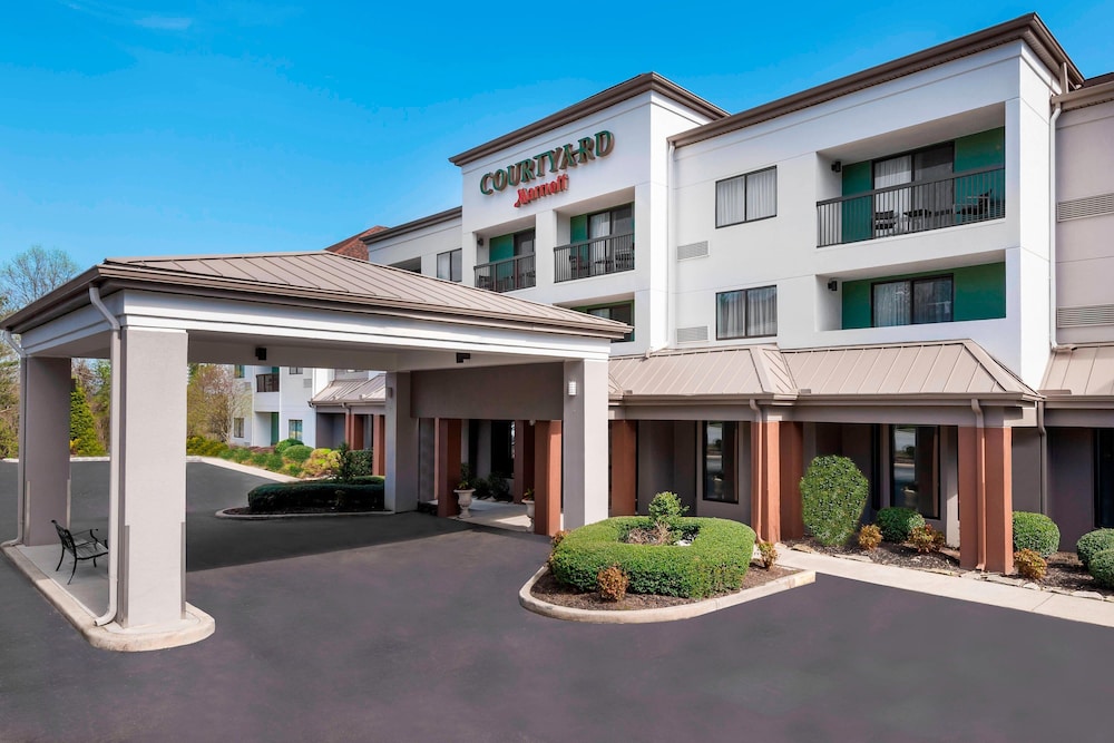 Courtyard By Marriott Asheville in ASHEVILLE - NC