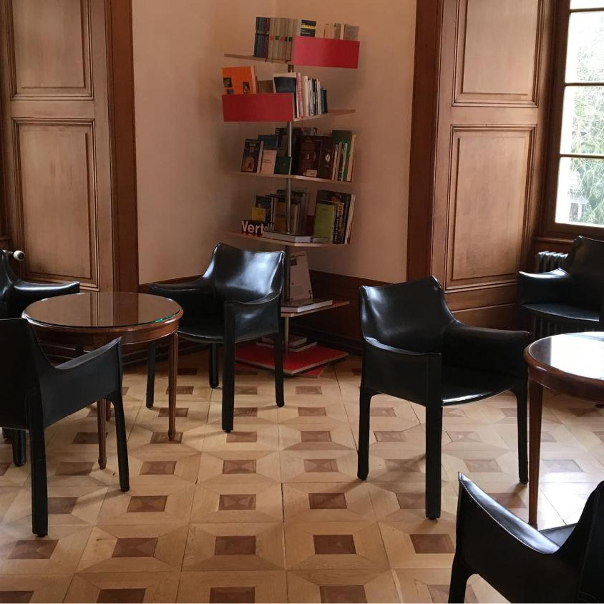 Schloss Muenchenwiler 25/50