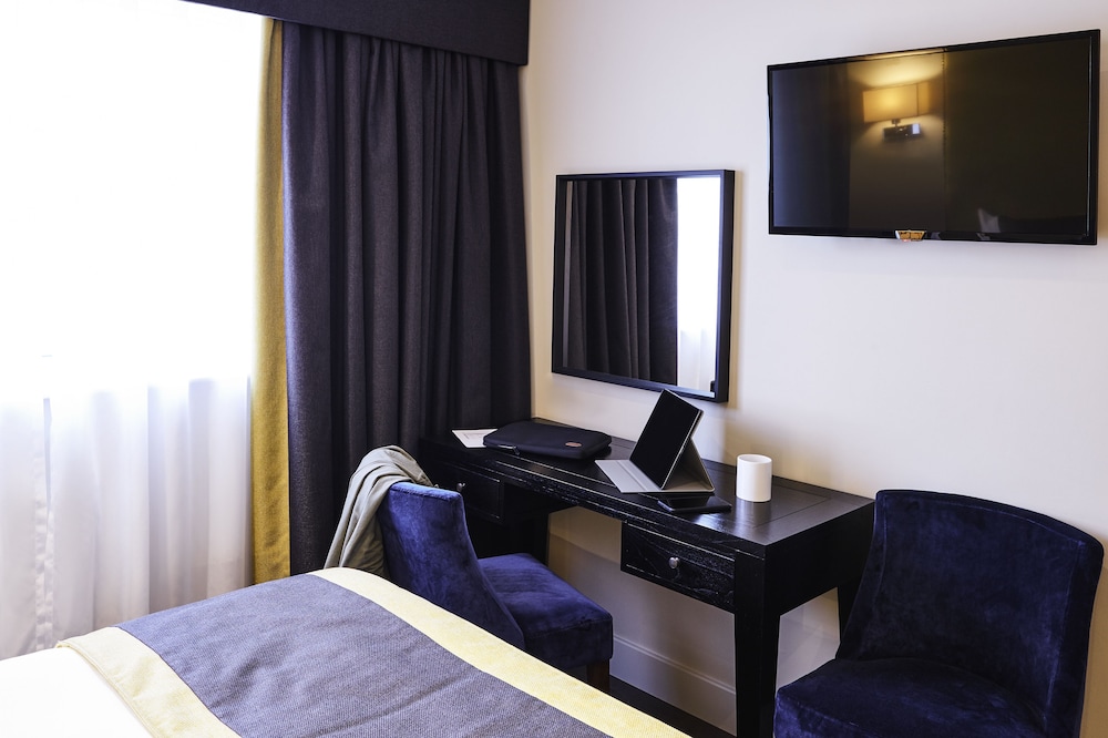 Mercure Newbury West Grange Hotel 22/72