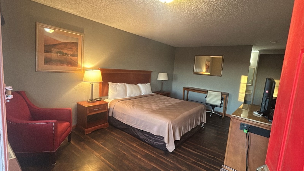 HiWay Inn Express Elk City Route 66 15/49
