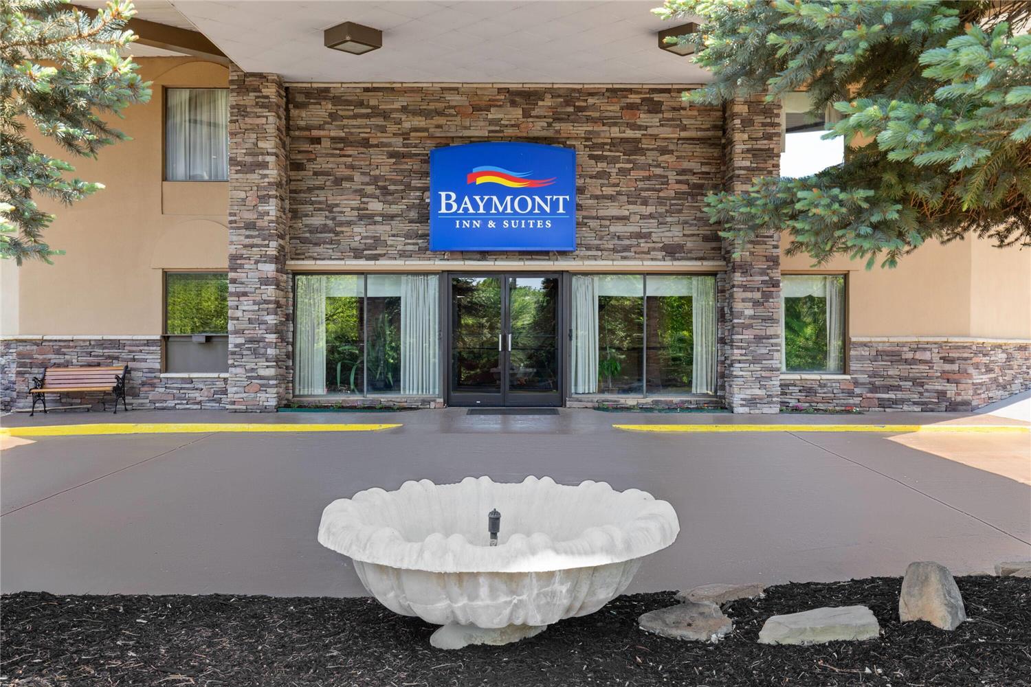 Baymont By Wyndham Knoxville I-75 39/45