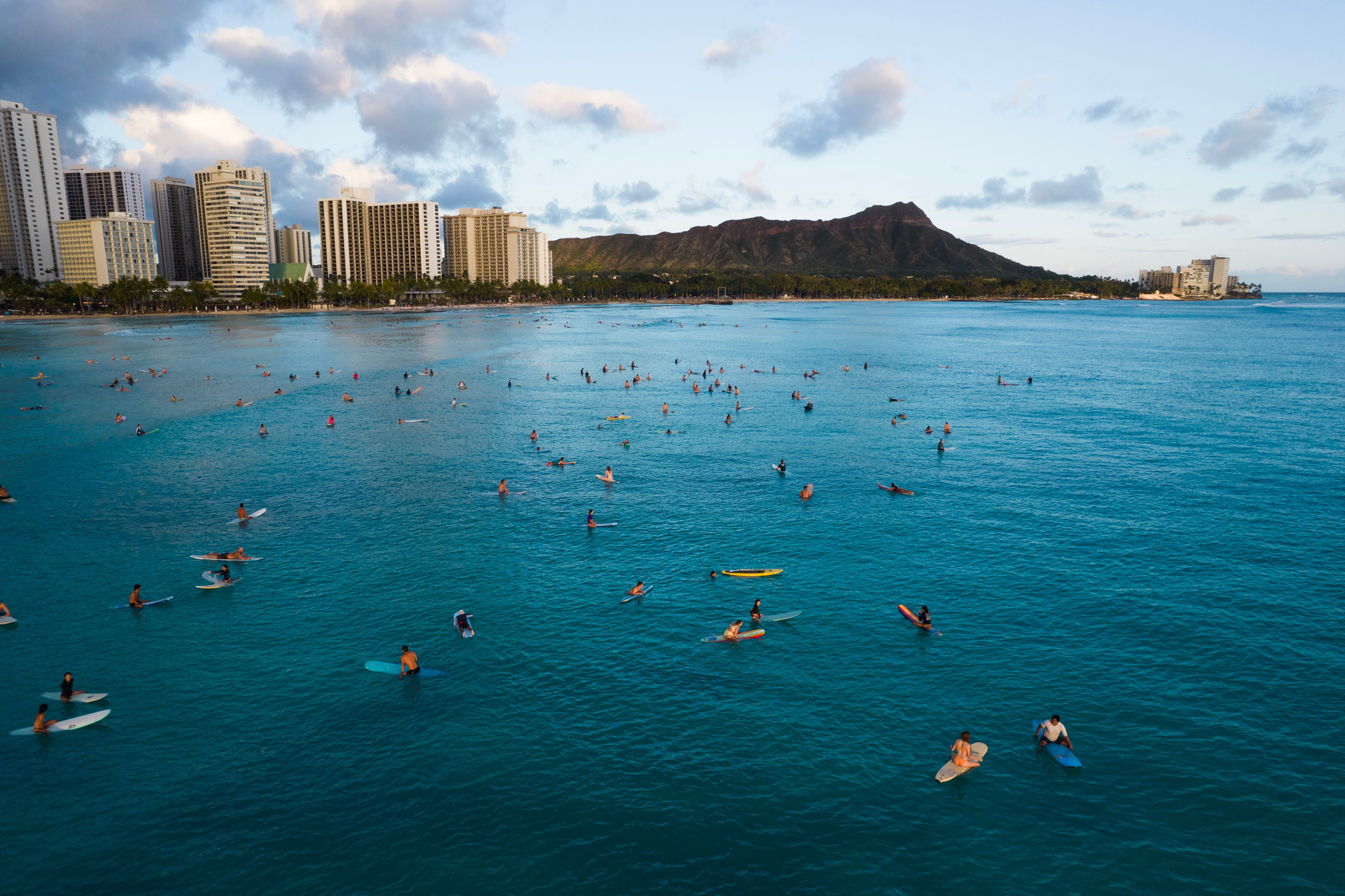Ohia Waikiki Studio Suites 84/99