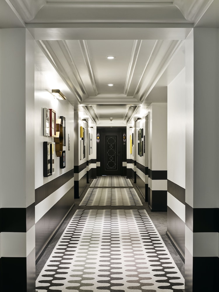 HOTEL CALIFORNIAN 22/48