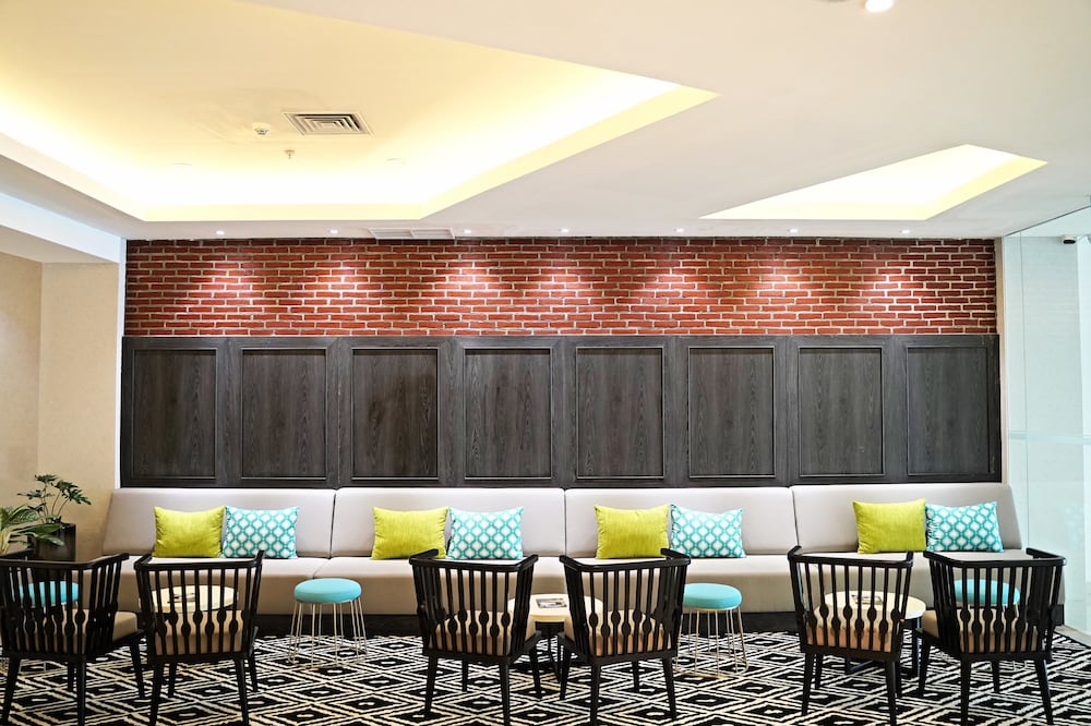 Palm Park Hotel Surabaya 37/46