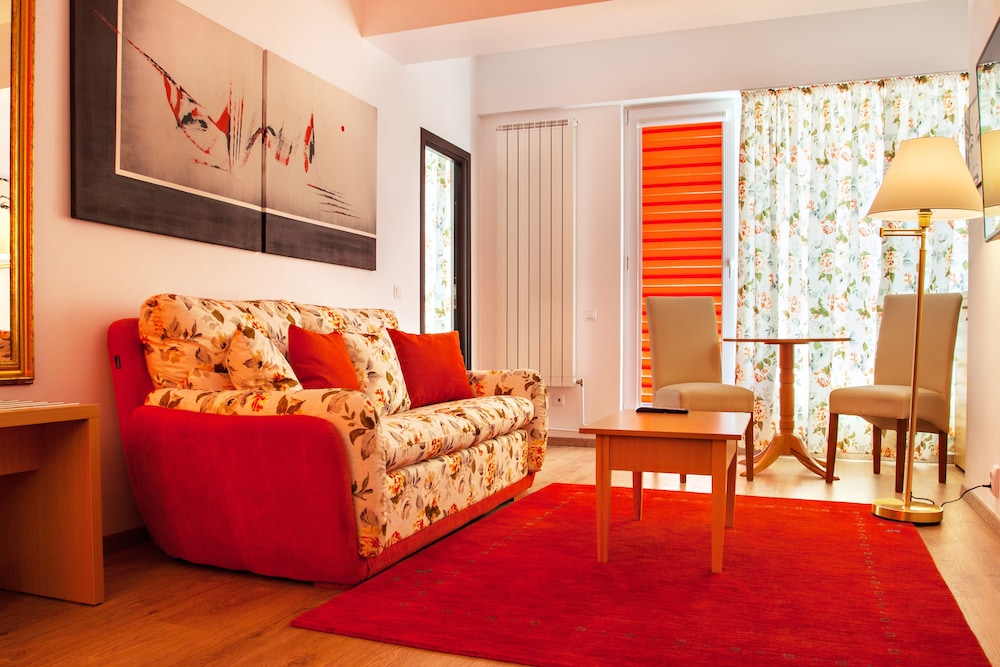 Bucur Accommodation 25/46