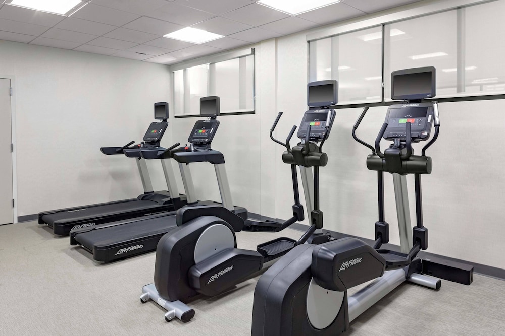 SpringHill Suites by Marriott Kansas City Plaza 19/39