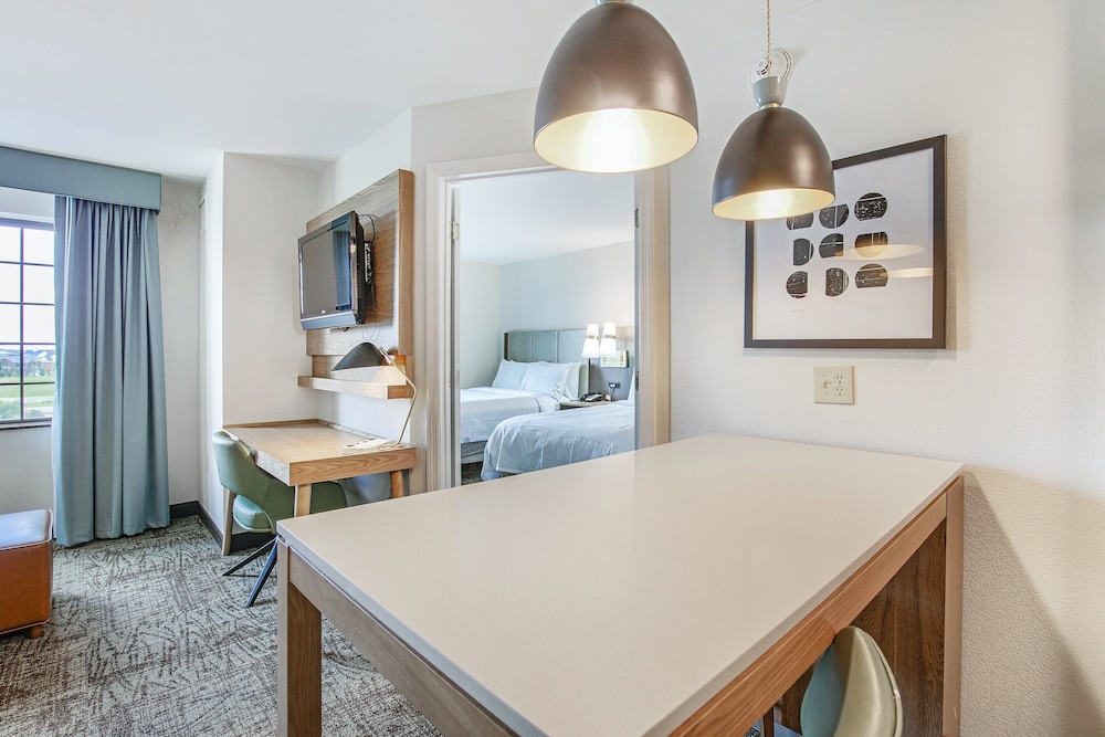 Staybridge Suites Gulf Shores 36/51
