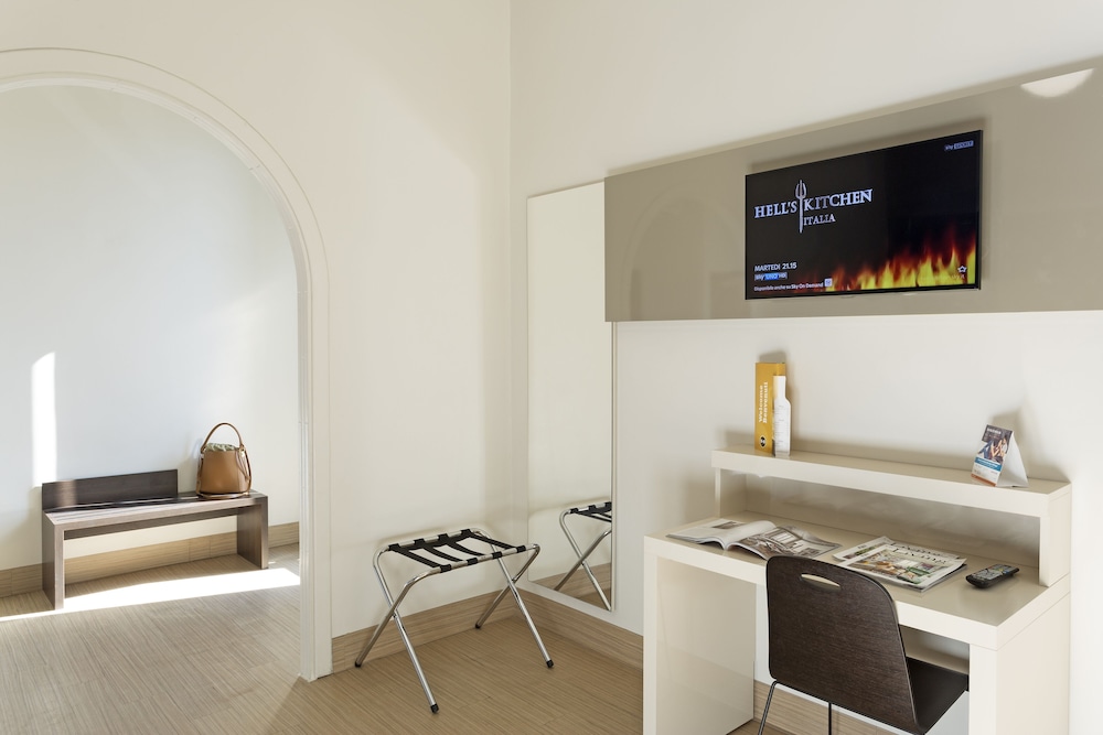 B&B Hotel Napoli 46/60