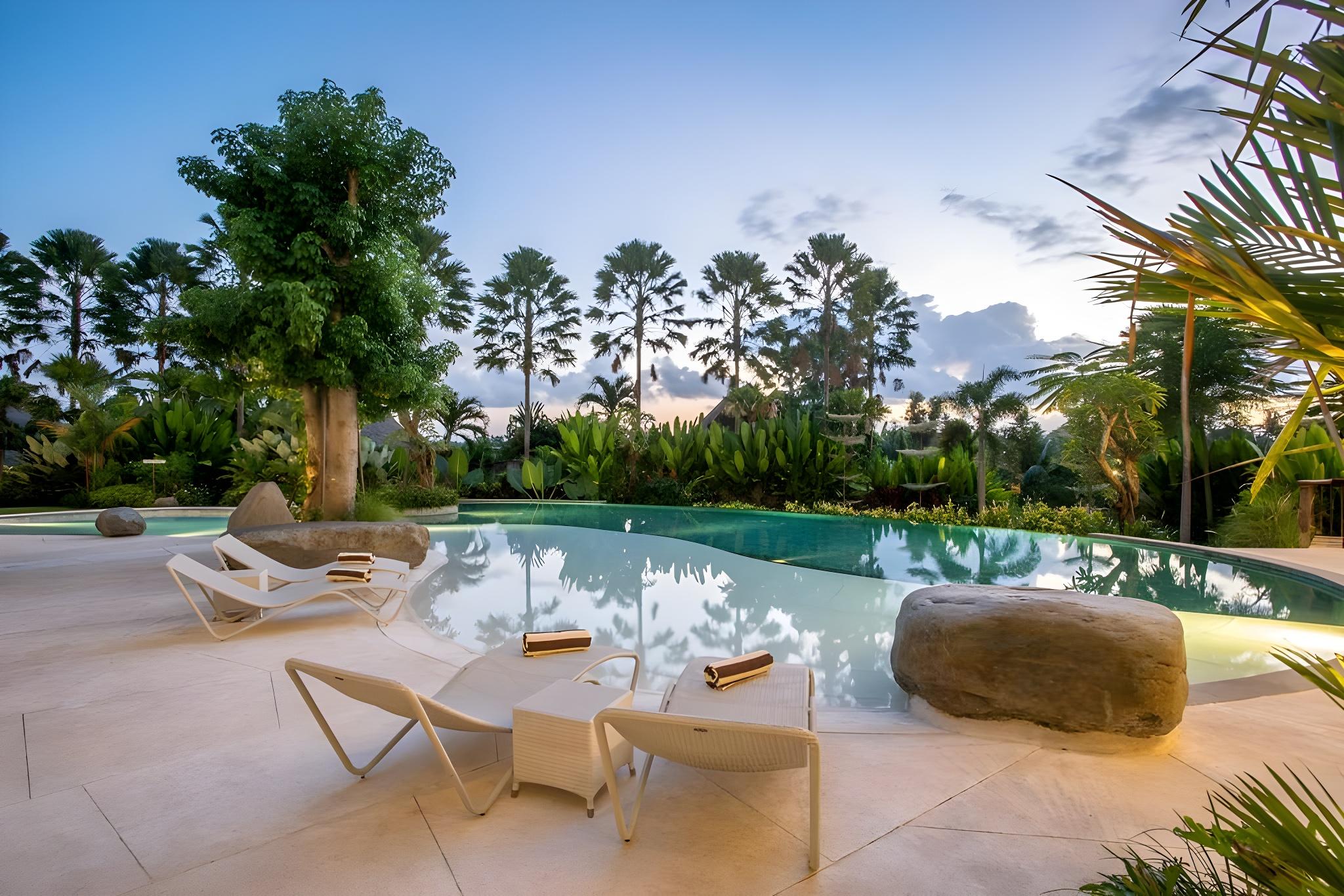 ONE BEDROOM RIVERSIDE POOL VILLA