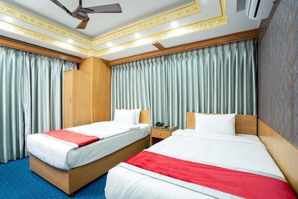 Hotel Safa Residency 26/52