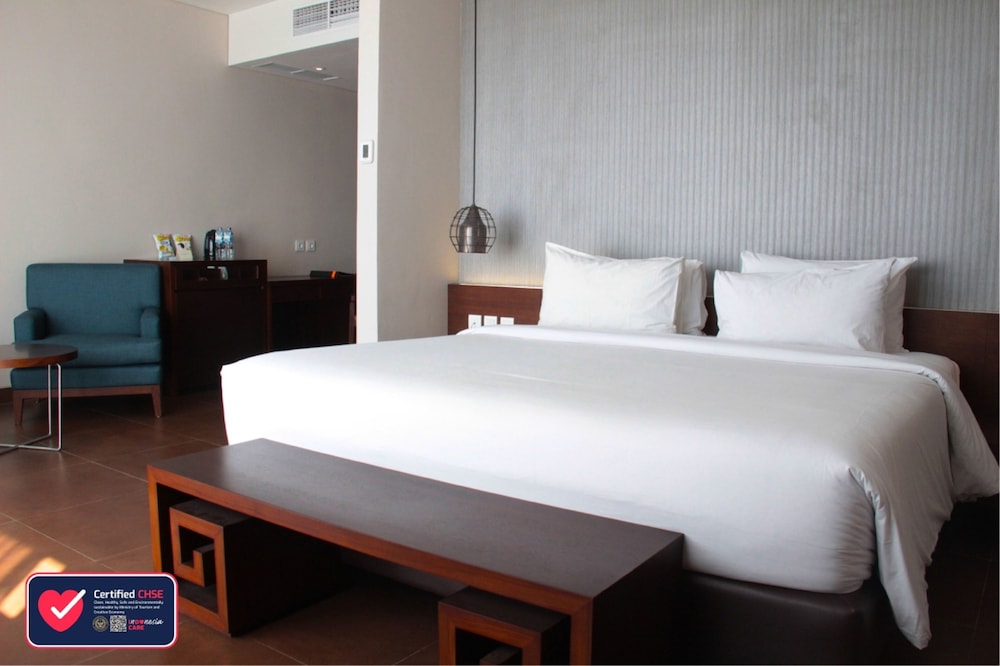 The Luxton Cirebon Hotel Convention 8/63