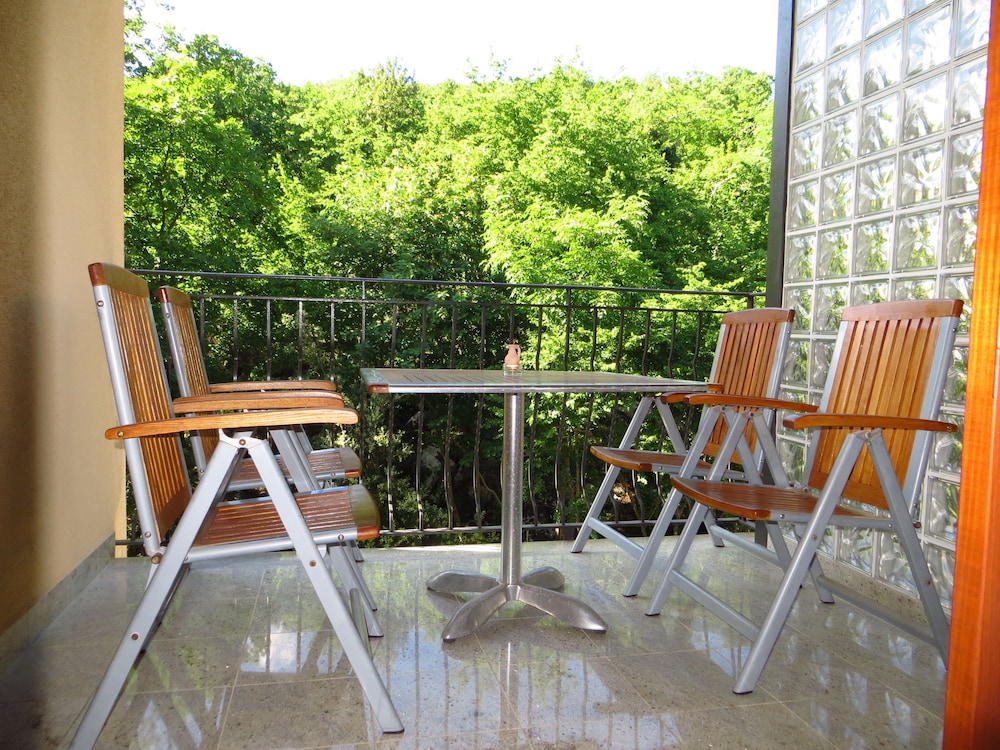 Villa Roses Apartments & Wellness 16/50