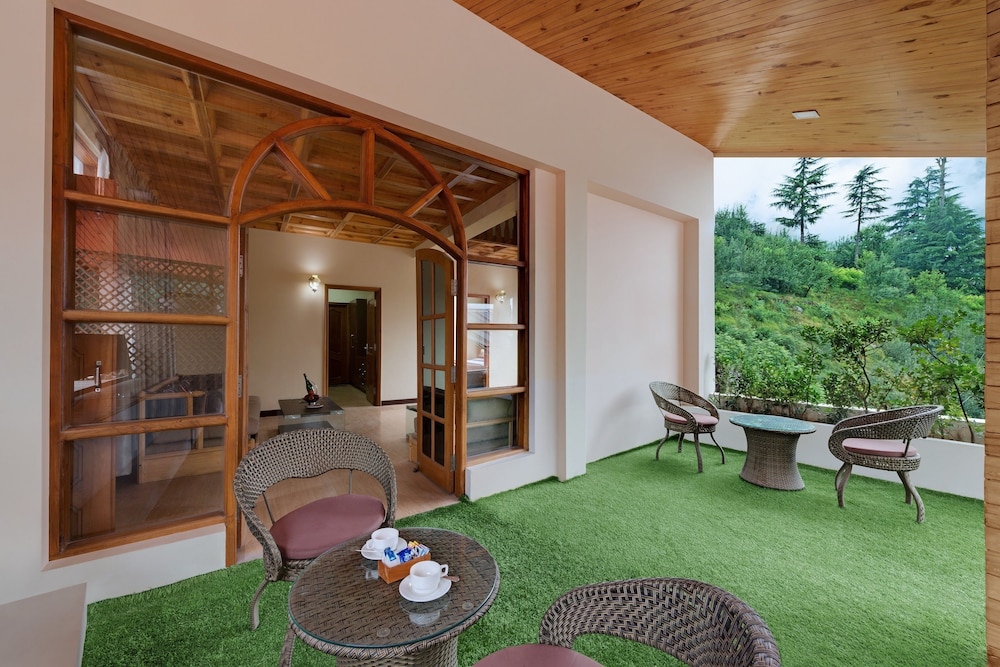 The Manali Inn 42/74