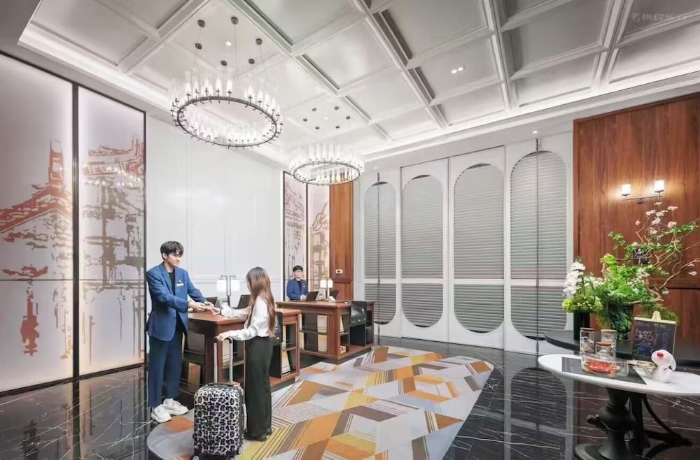 UrCove by Hyatt Shantou Xinyicheng Huanghe Road 19/30