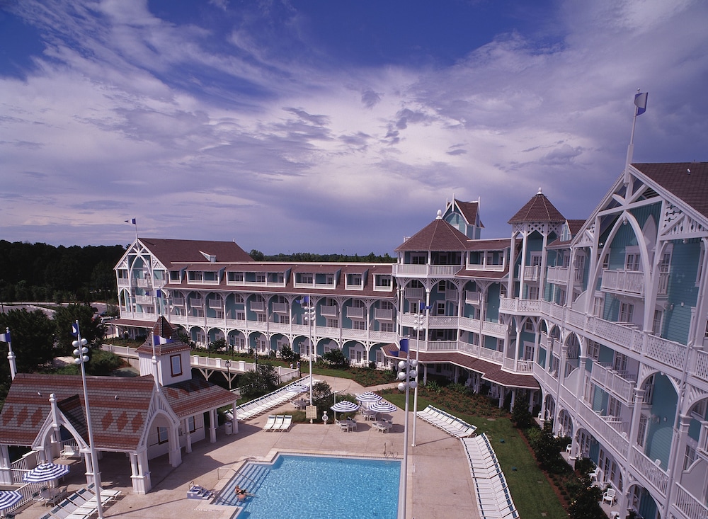 Disneys Beach Club Villas 4/35