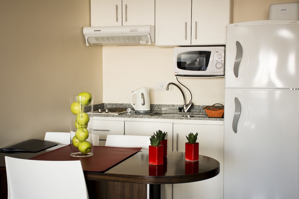 ISI BAIRES APART & SUITES 59/68