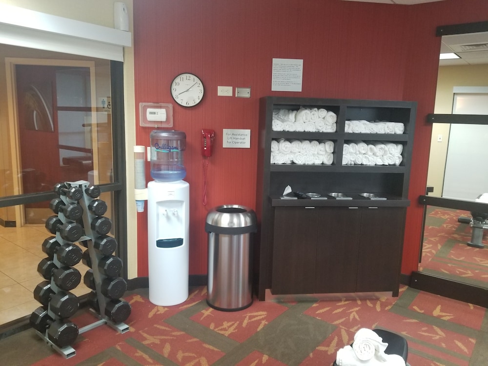 Courtyard by Marriott Salina 21/39