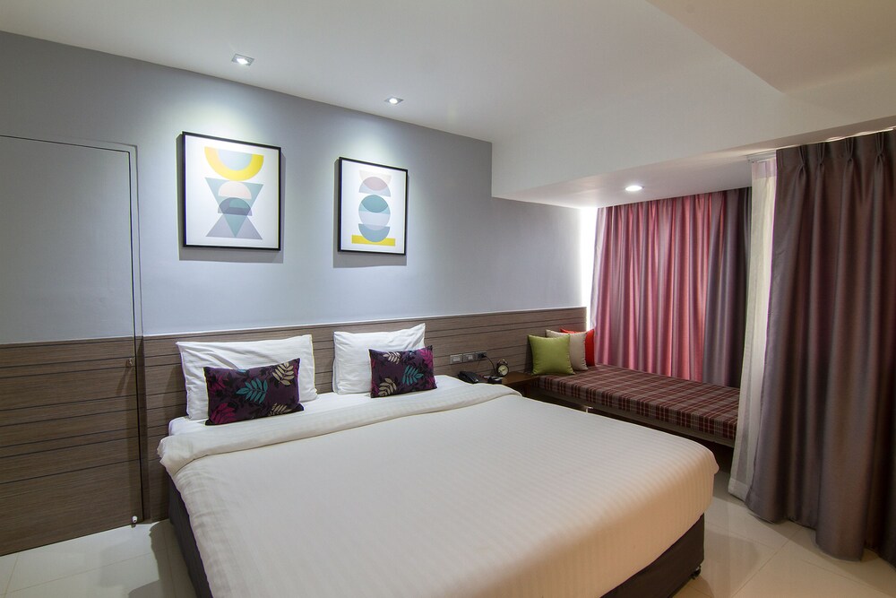 Bossotel Chiang Mai 9/50
