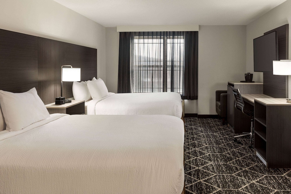 ROOM, 2 QUEEN BEDS, ACCESSIBLE
