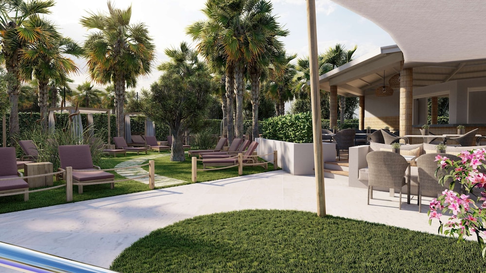 Cala Millor Garden Hotel - Adults Only 60/64