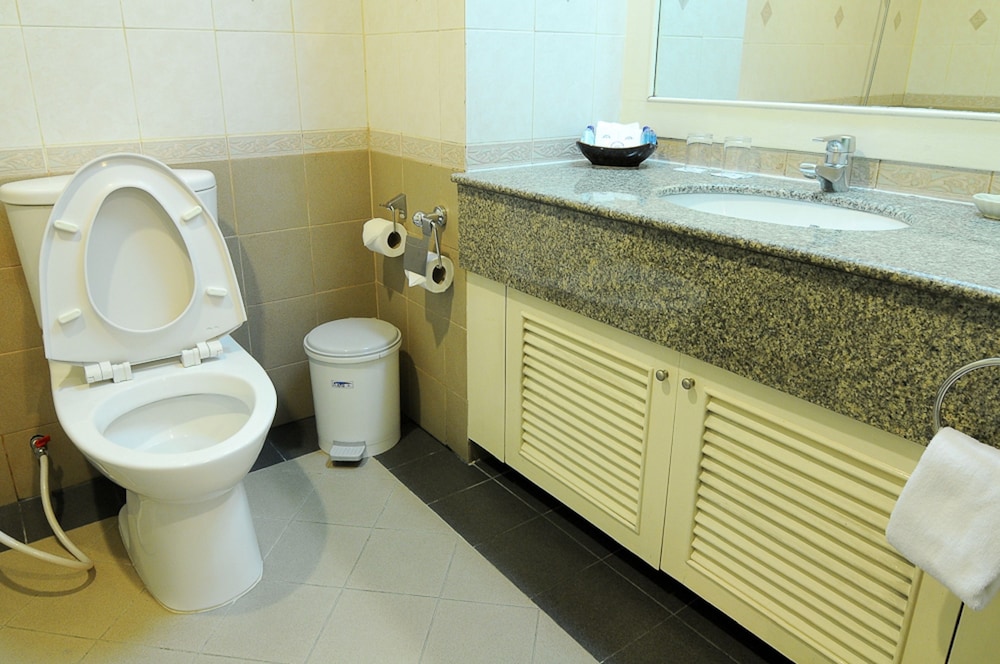 Admiral Suites Bangkok 47/50