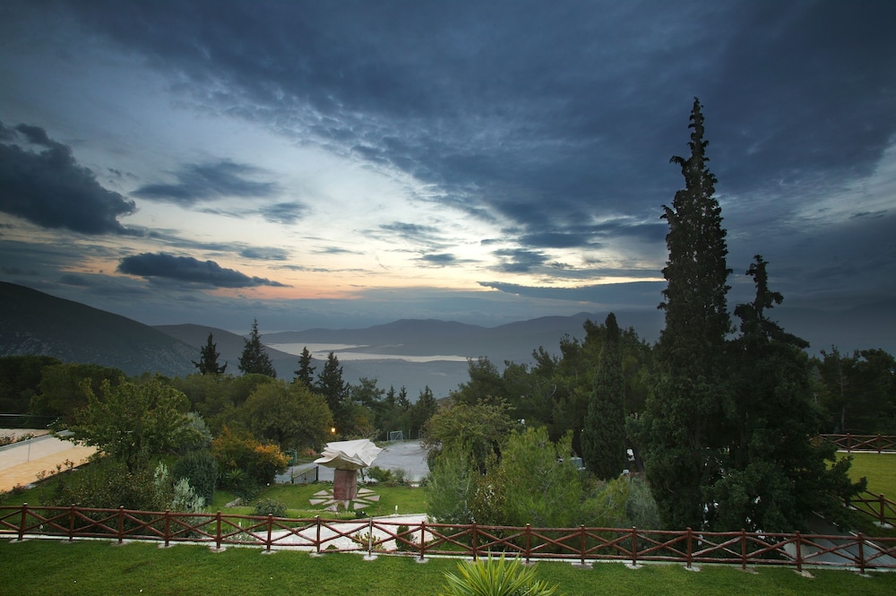 Amalia Hotel Delphi 61/66