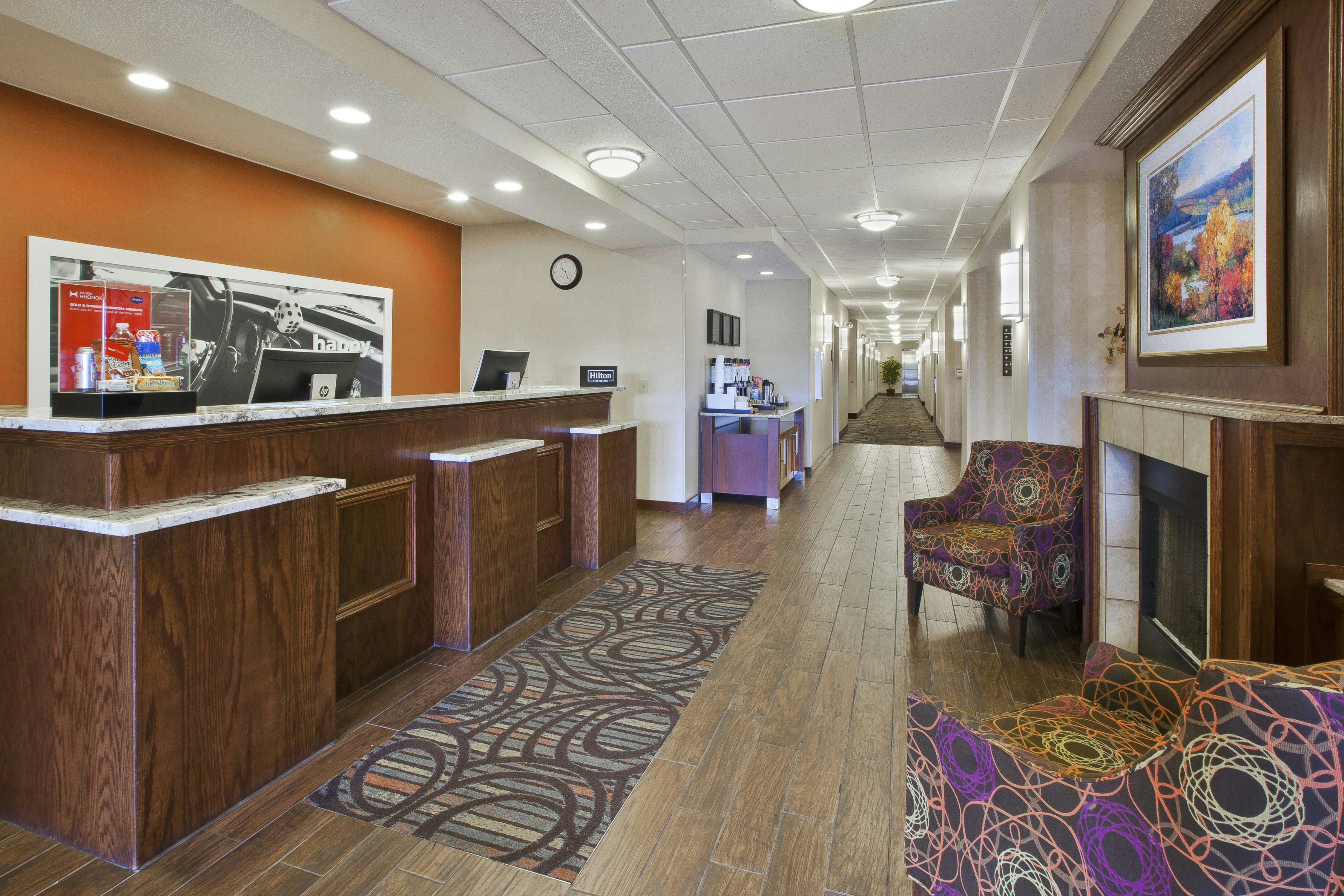 Hampton Inn Pittsburgh Area-Beaver Valley-Ctr Township 5/33