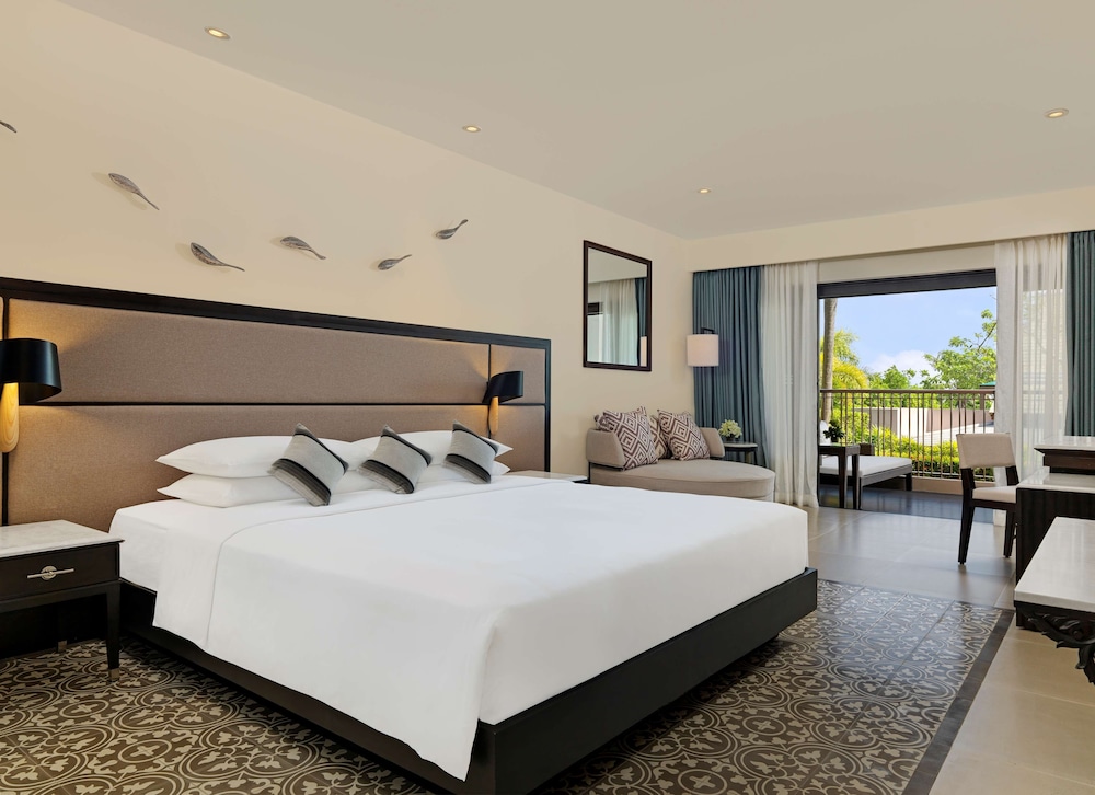 Hyatt Regency Phuket Resort 11/44