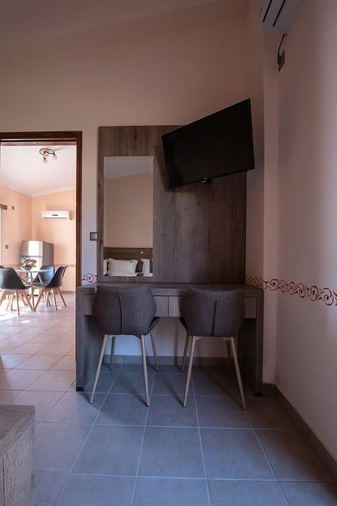 Cyrenia Guesthouse 6/32