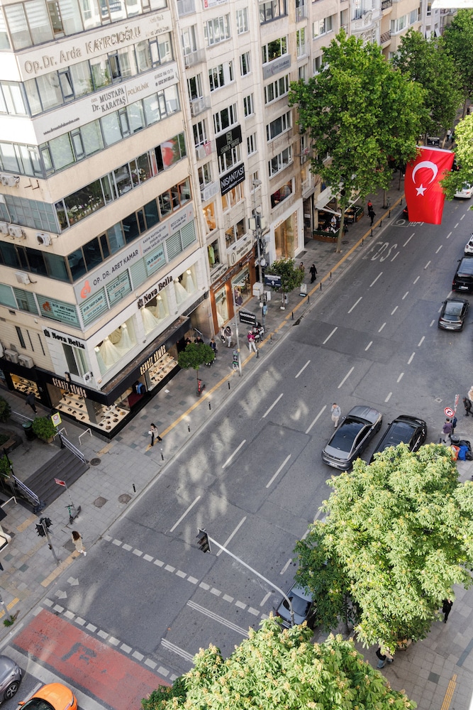 Cheya Residences Nisantasi Deluxe 63/71