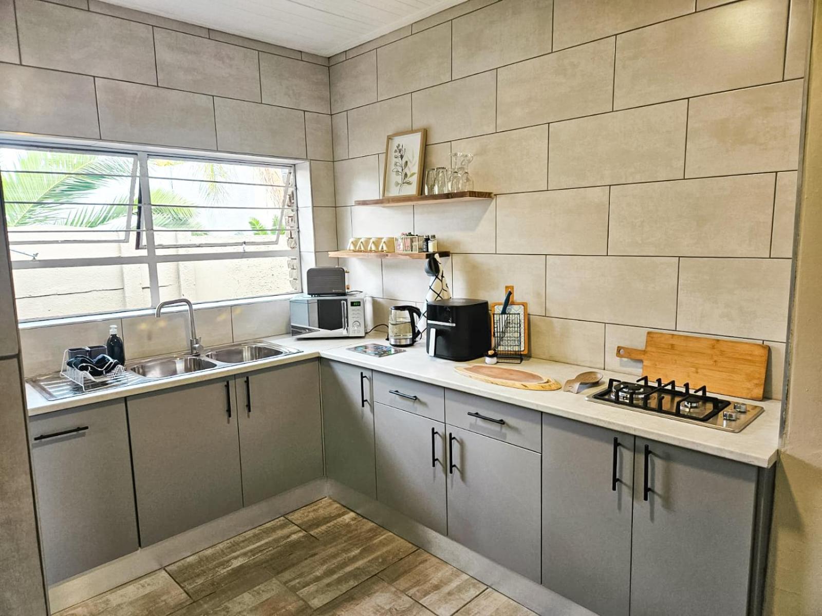 Bosveld in die stad #2 Gastehuis 45/46