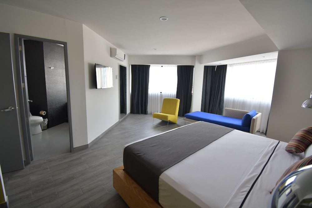 Hotel Perla Central 23/66