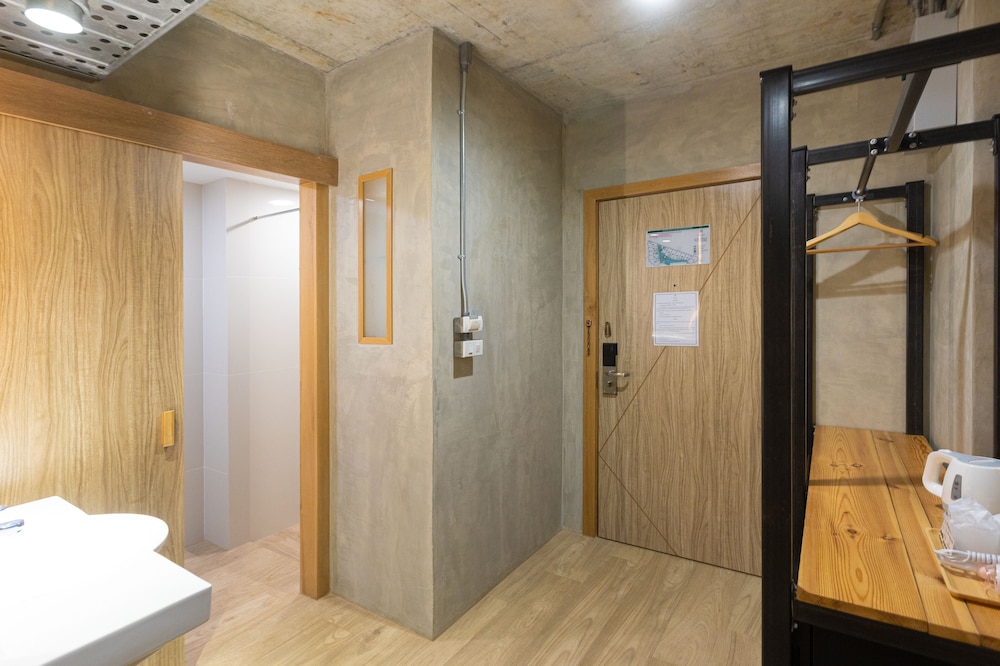 Ecoloft Hotel 31/51