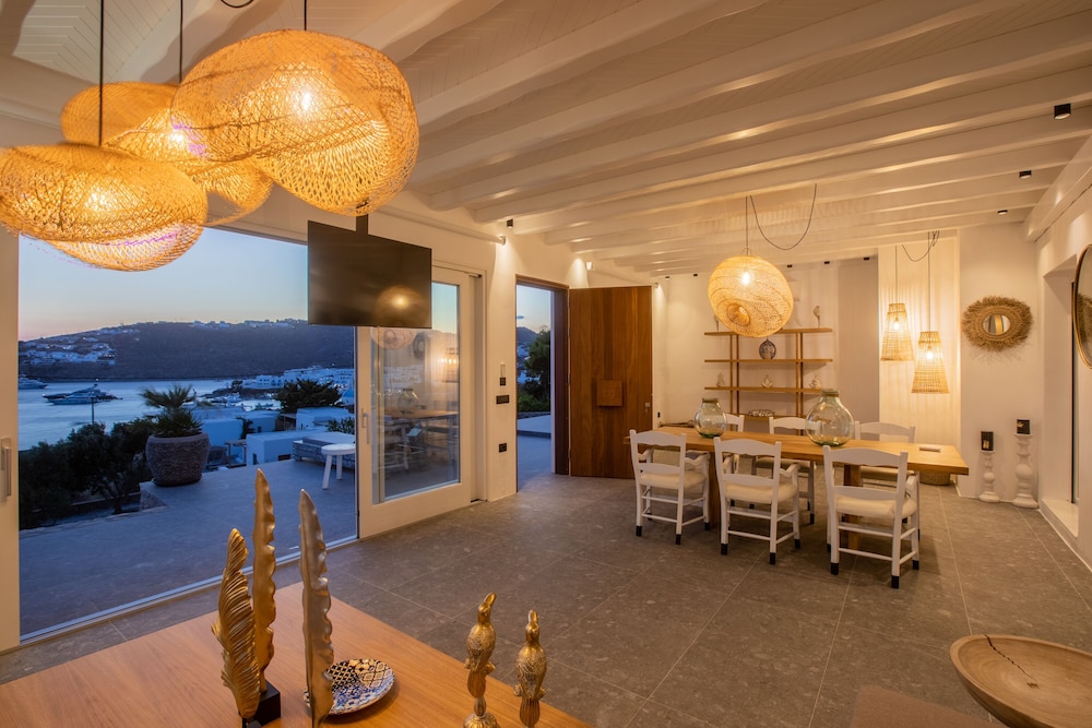 Seacode Villa 57/72