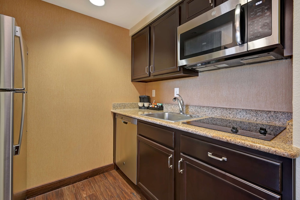 Homewood Suites Denver Tech Center 64/75