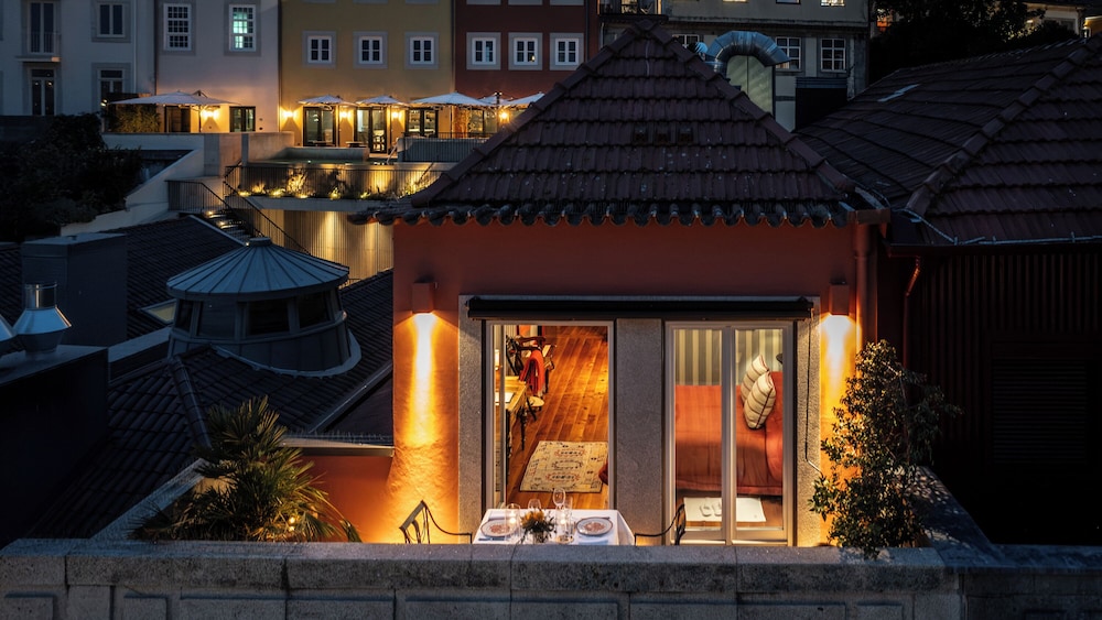 M Maison Particuliere Porto 3/50