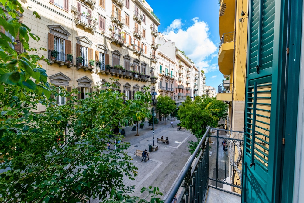 Belmonte 102 Exclusive Suite 36/50