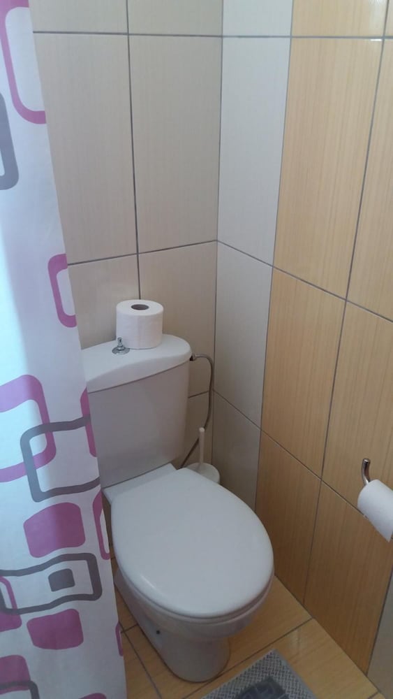 Paritsa Hotel 29/30