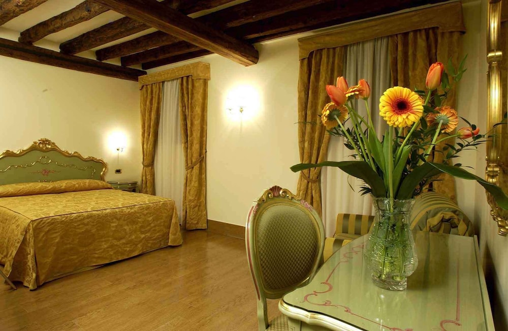 Hotel Al Ponte Mocenigo 32/56