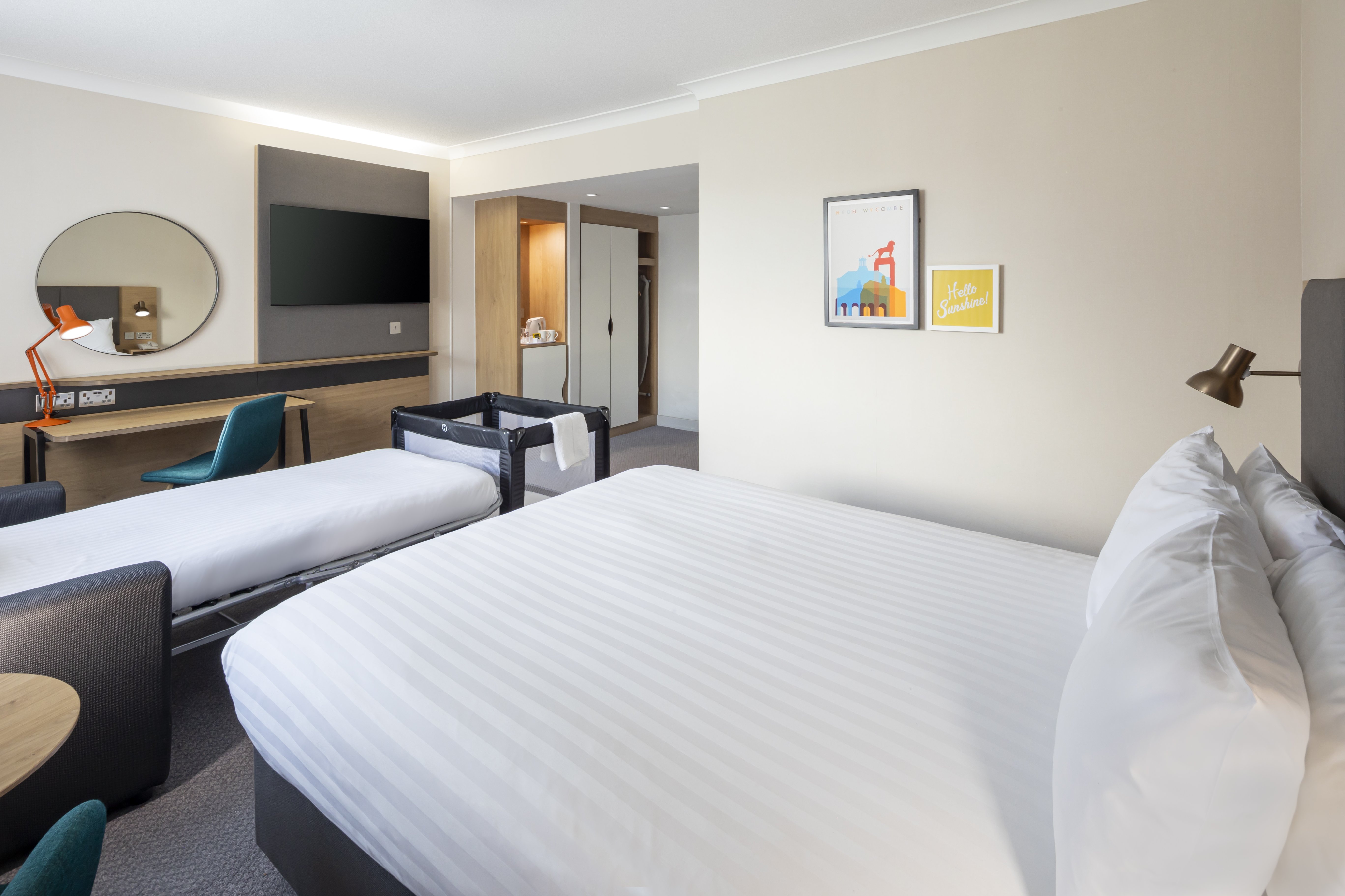 Holiday Inn High Wycombe M40 Jct. 4 20/59