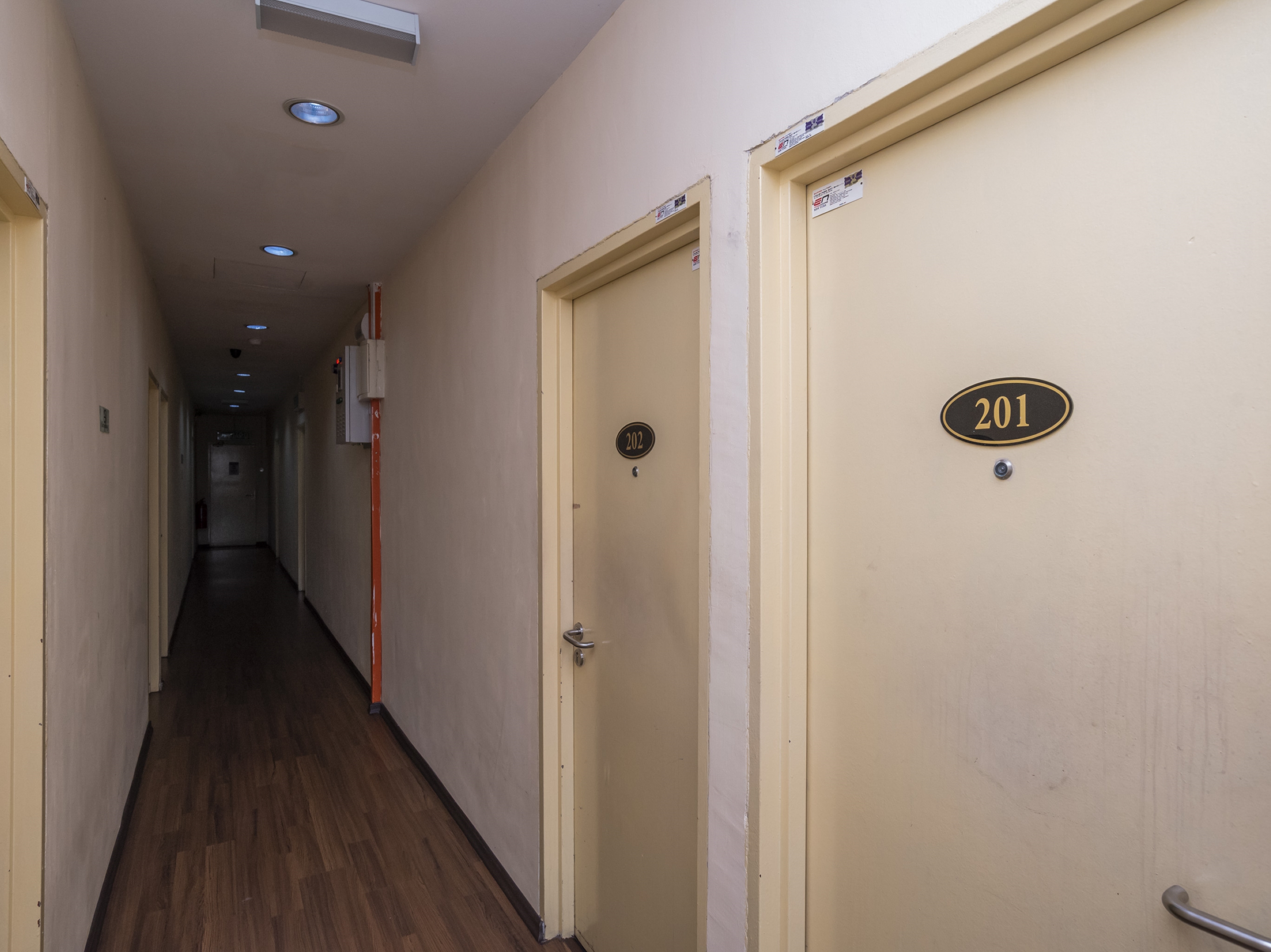 Oyo 614 D'pinetrees Hotel 12/26