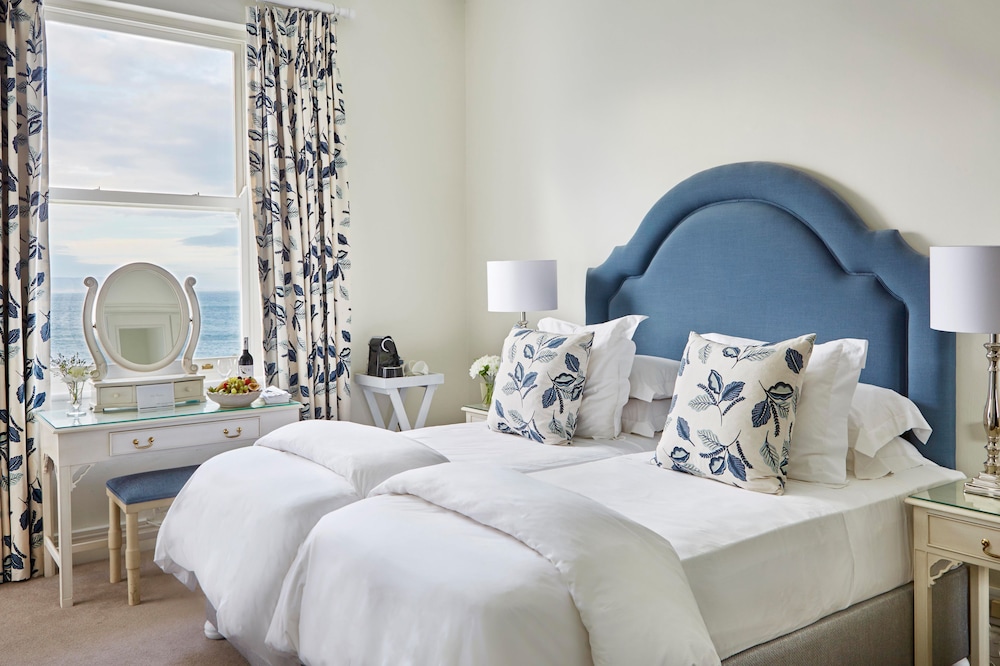 The Marine Hermanus 20/91