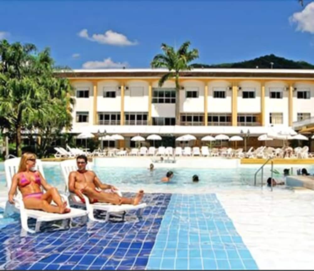 Plaza Caldas Da Imperatriz 68/69