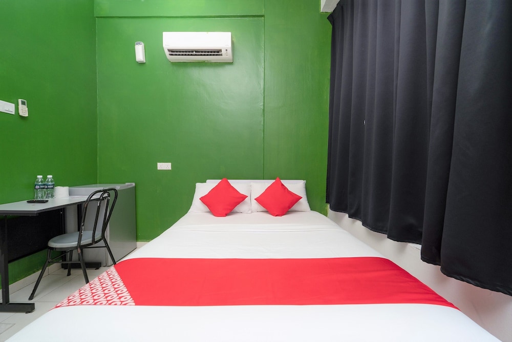Oyo 89807 My Budget Home 14/18