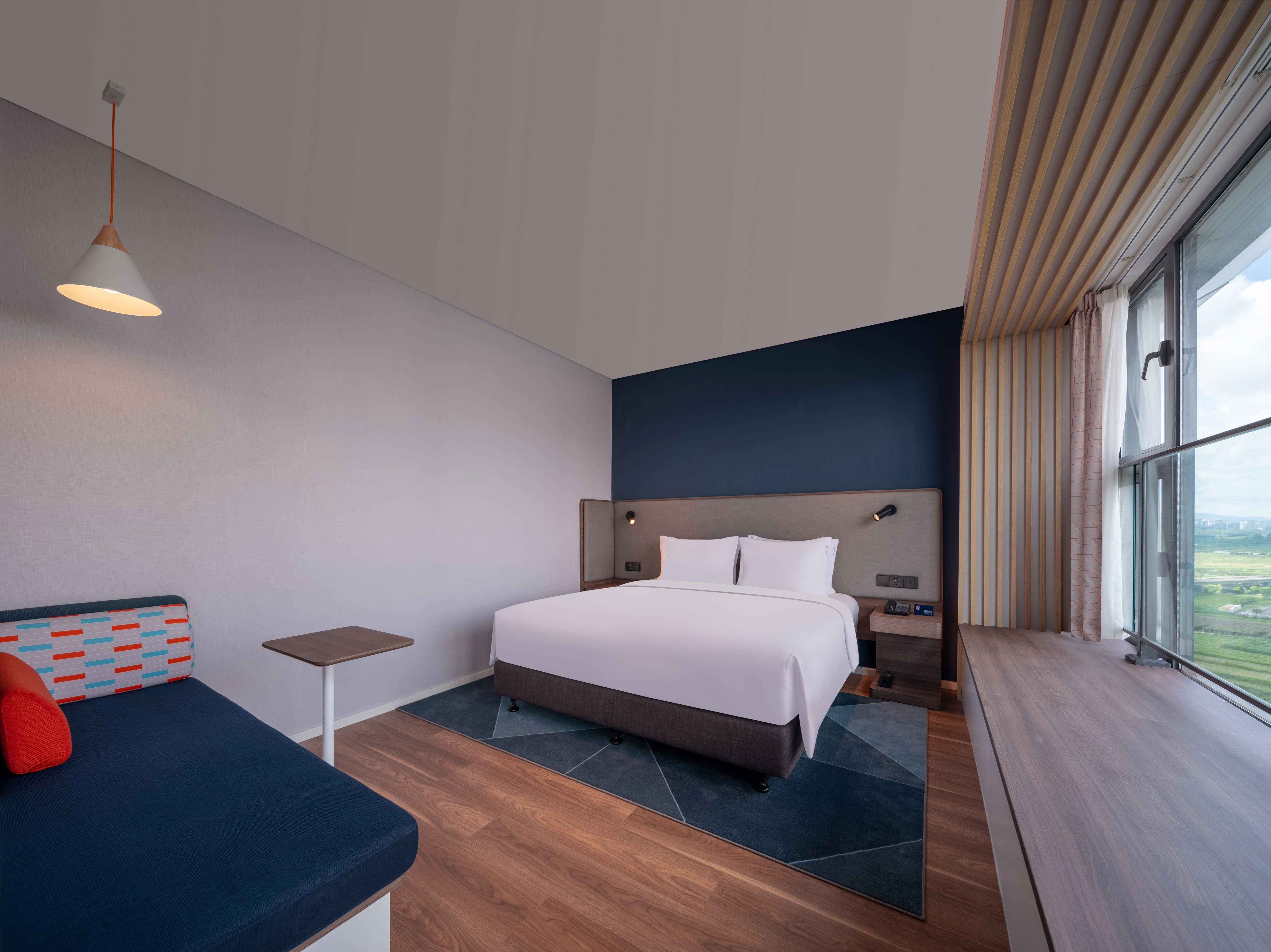 Room, King Bed, Extra Floor Space